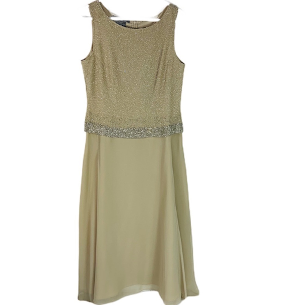 Jkara New York Gorgeous elegant embellishe…